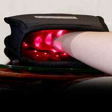 Load image into Gallery viewer, Red Light Therapy Devices for Hand Pain Relief Double Side pad for Fingers Wrist with 88pcs 660nm red lights and 88pcs 880nm infrared lights
